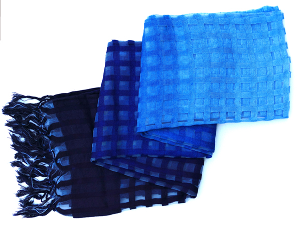 藍染格紋縲縈圍巾